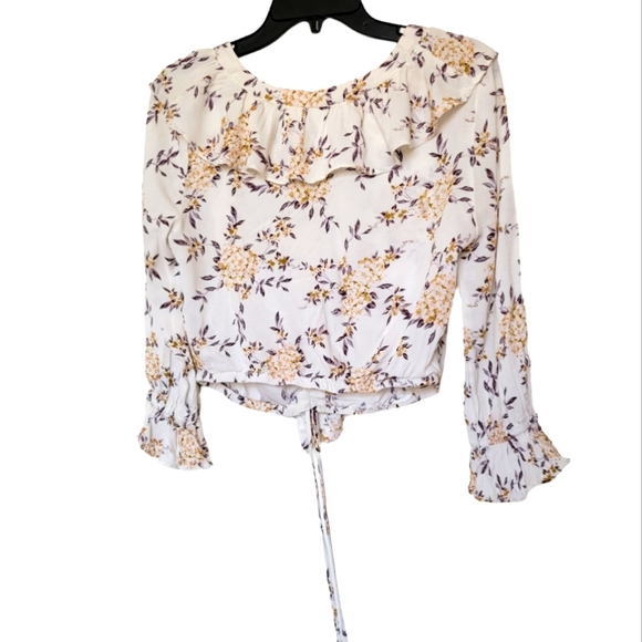 🌺3 for $10 Le Lis Ruffled Floral Long Sleeve Blouse - Picture 2 of 7